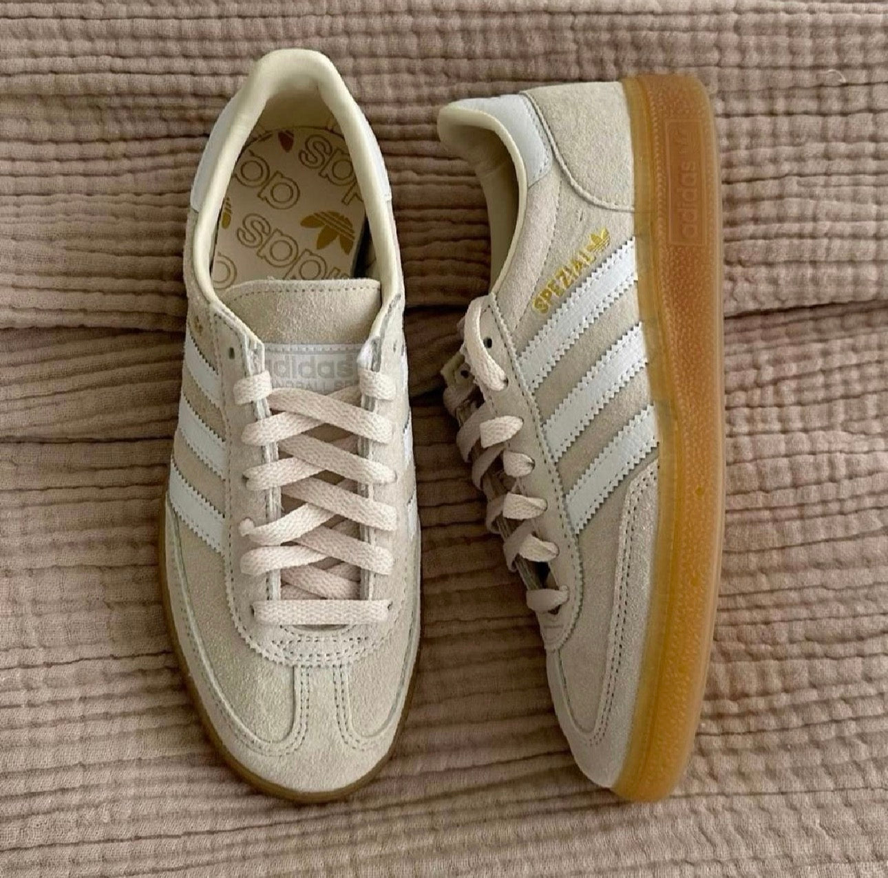 SPEZIAL BEGE BRANCO