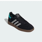 SPEZIAL MERCEDES AMG PETRONAS PRETO