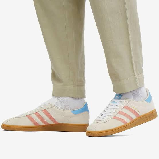 ADIDAS MUNCHEN BEGE SALMÃO